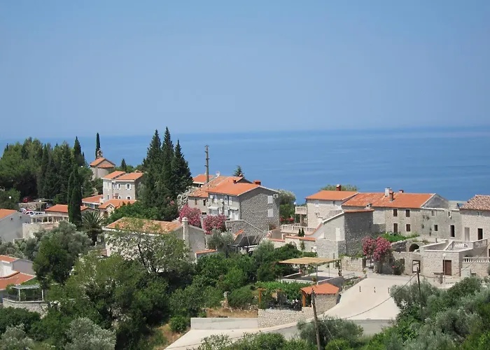 Rezevici Apartments