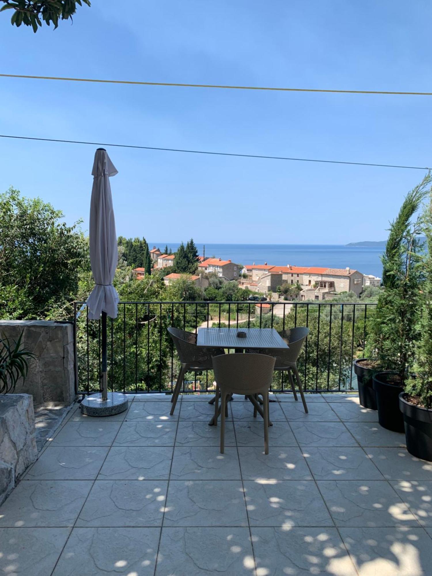Rezevici * Petrovac